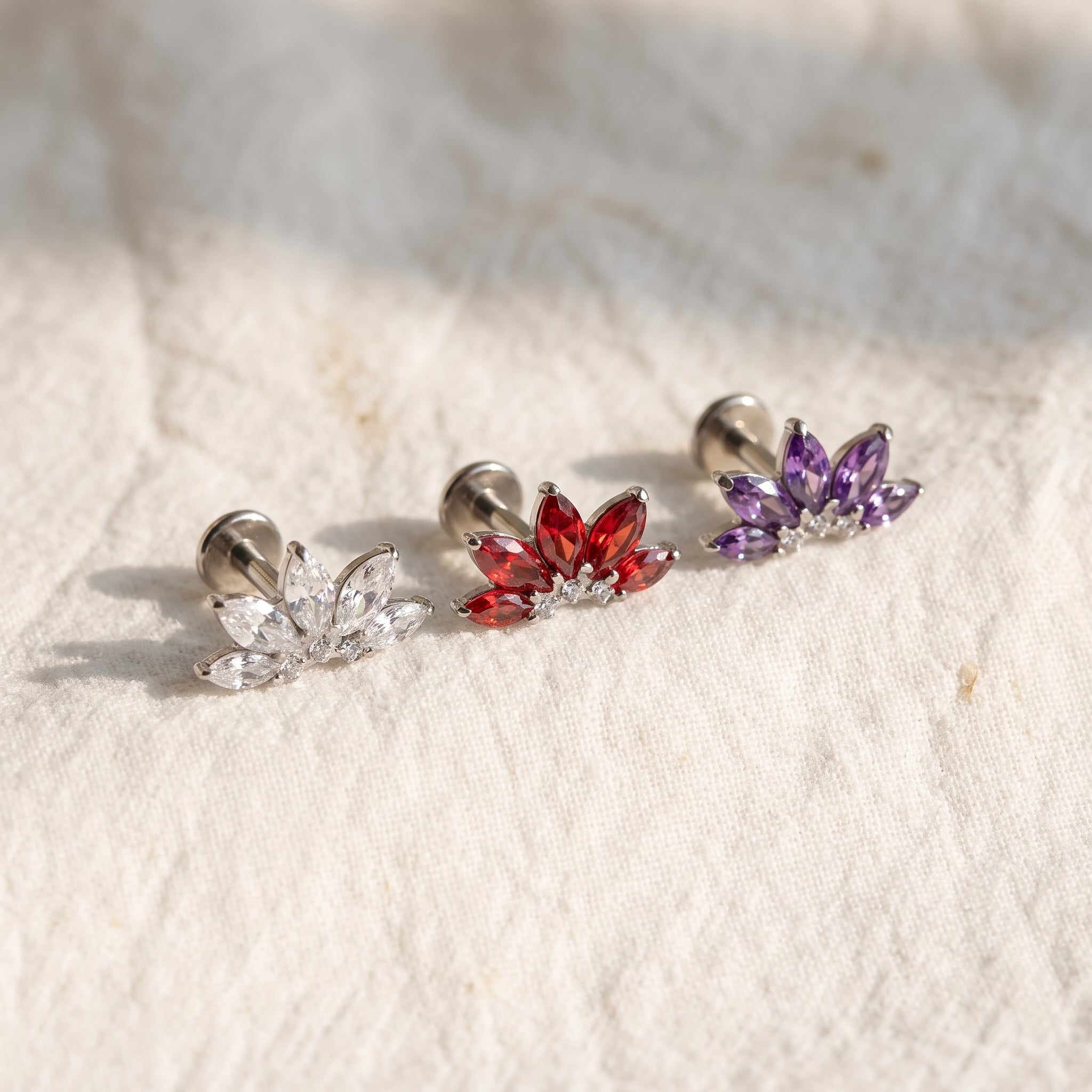 Red Lotus Fan Stud – Gold Titanium Helix & Conch Earring