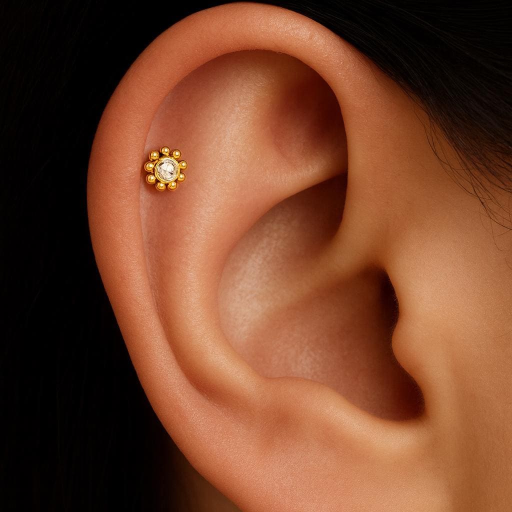 16G Tiny Flower Push Pin Labret • Threadless Flat Back Earring • Tragus Stud • Flat Back Stud • Helix Stud • Cartilage • Nose Stud