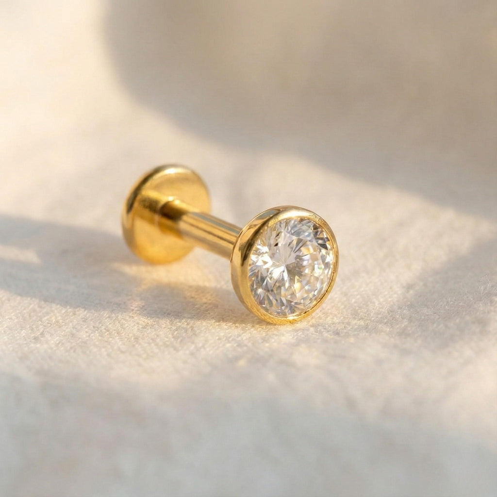 16G/18G Titanium Bezel CZ Labret Stud Earring • Tragus Earring • Helix • Cartilage • Internally threaded • Flat Back Earring • Gift for Her