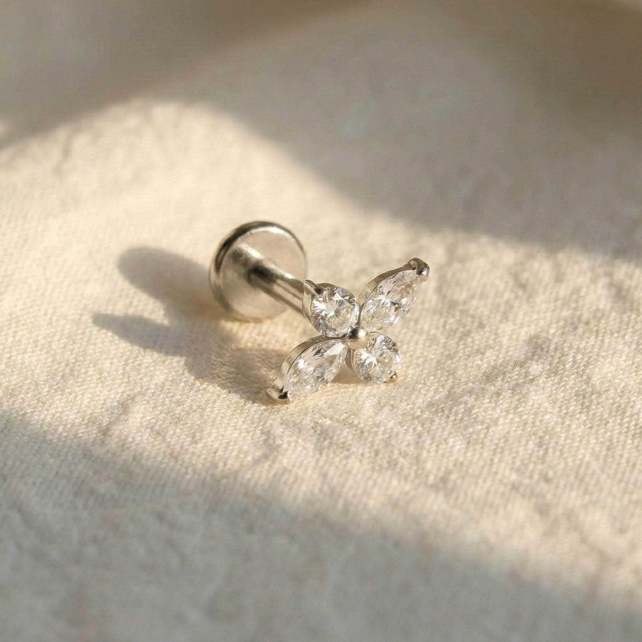 16G Flower CZ Stud Earring/Cartilage Studs/Helix Stud/Tragus Stud/Conch Earring Stud/Tiny Gold Earring Stud/Internally Threaded Earring Stud