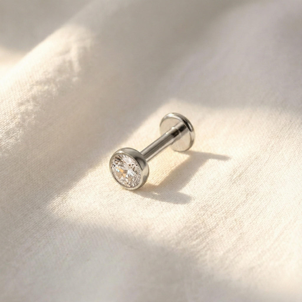 16G/18G Titanium Bezel CZ Labret Stud Earring • Tragus Earring • Helix • Cartilage • Internally threaded • Flat Back Earring • Gift for Her