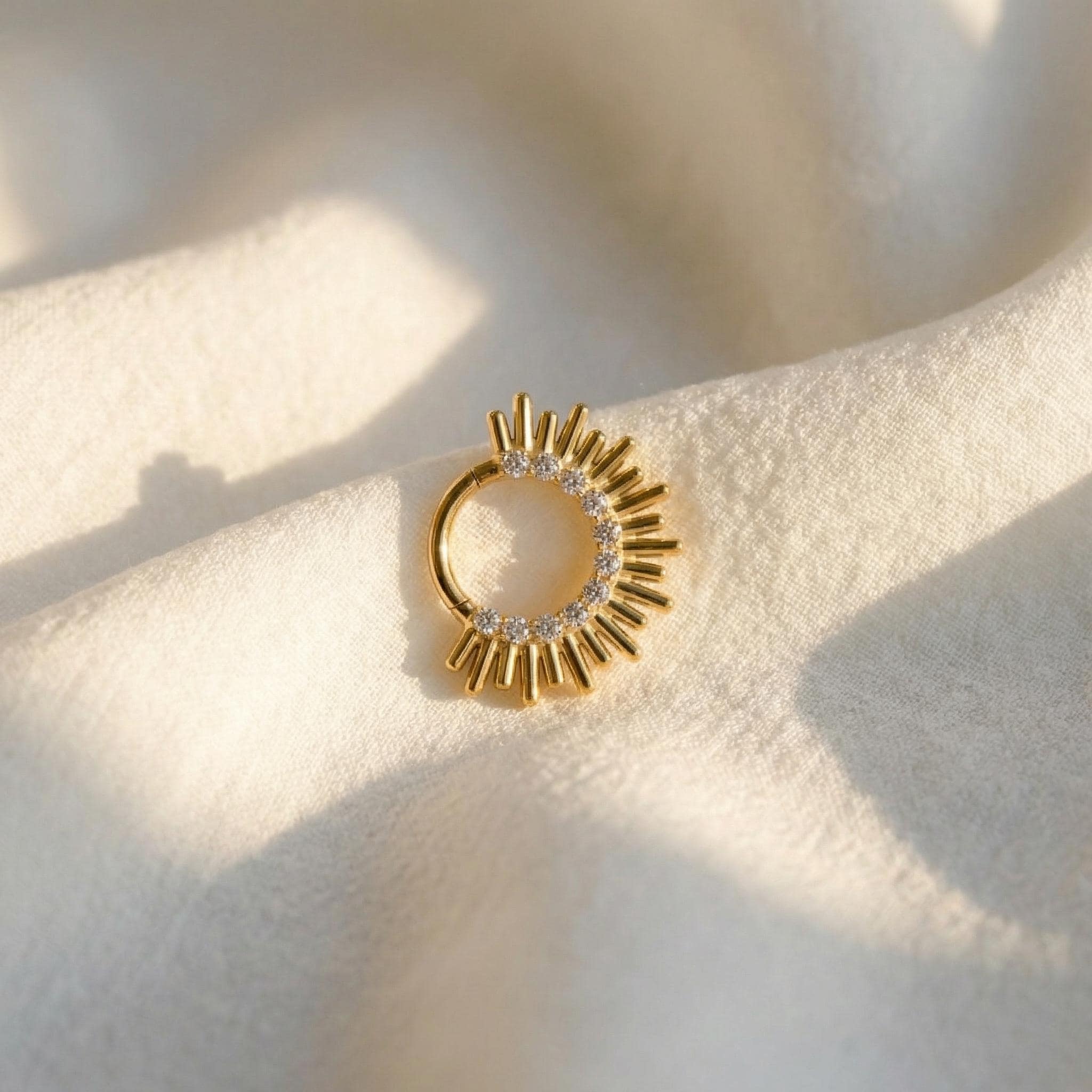 16G Titanium Sunburst Septum Clicker, CZ Halo Daith Hoop 8mm 10mm, Spike Crown Cartilage Earring, ASTM F136 Hinged Helix Conch Piercing