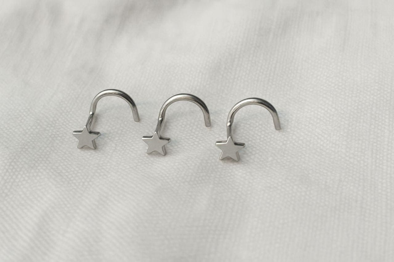 Implant Grade Titanium Star Nose Stud • 20G/18G Small Star Piercing Jewelry – Dainty Hypoallergenic Nose Ring