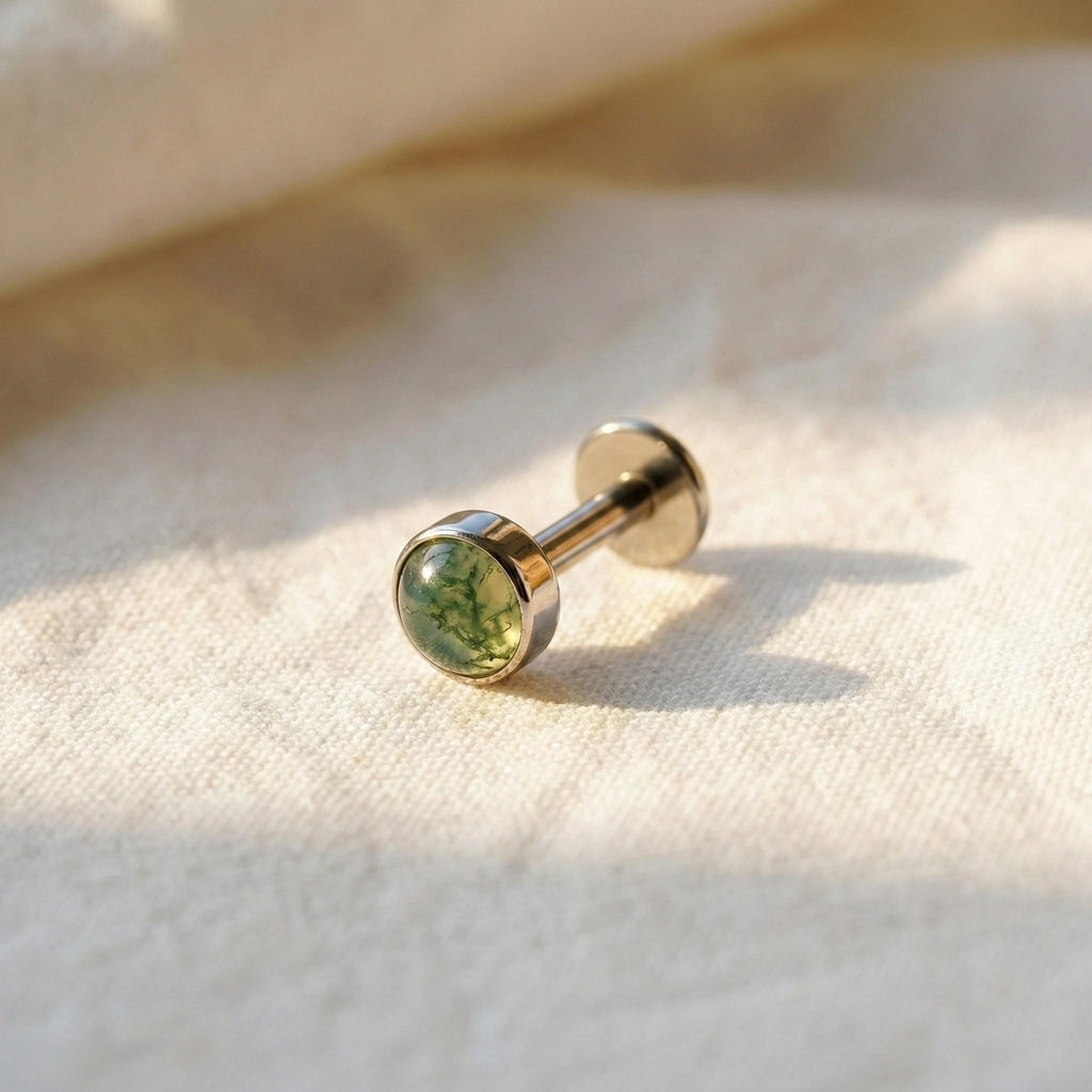 Natural Moss Agate Titanium Stud, 16G Flat Back Labret, Green Gemstone Helix Conch Tragus Monroe Ring, Hypoallergenic Cartilage Piercing