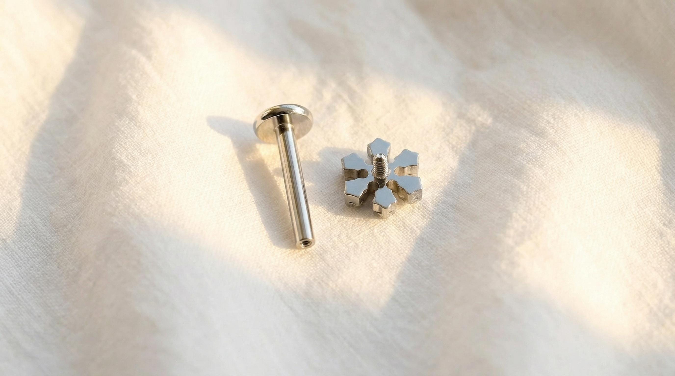 16G Titanium Snowflake Stud, Tiny CZ Winter Flat Back Earring, Threaded Helix Tragus Conch Piercing, Christmas Jewelry Gift