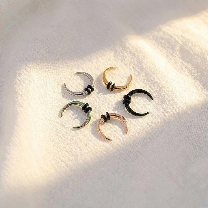 Crescent Horseshoe Pincher Septum Ring • 16G–8G Steel Ear Weights • Gauged Plugs & Stretchers • Bull Taper Nose Hoop Piercing