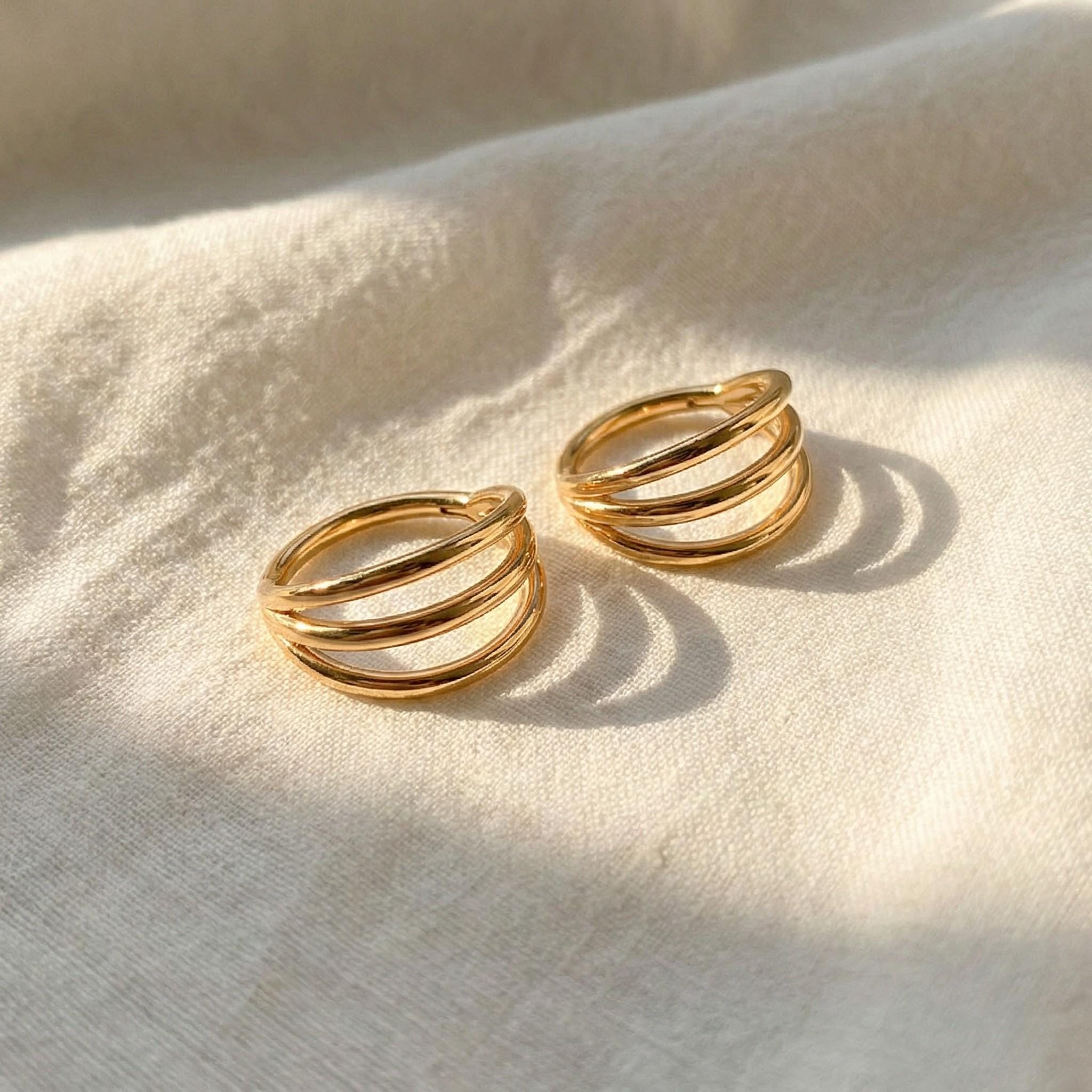 16G Triple Ring Cartilage Hoop/Hinged Hoop Earring/Tragus Hoop/Daith Ring/Helix Hoop/Conch Hoop/Lobe Earring/Minimalist Earring/Gift For Her