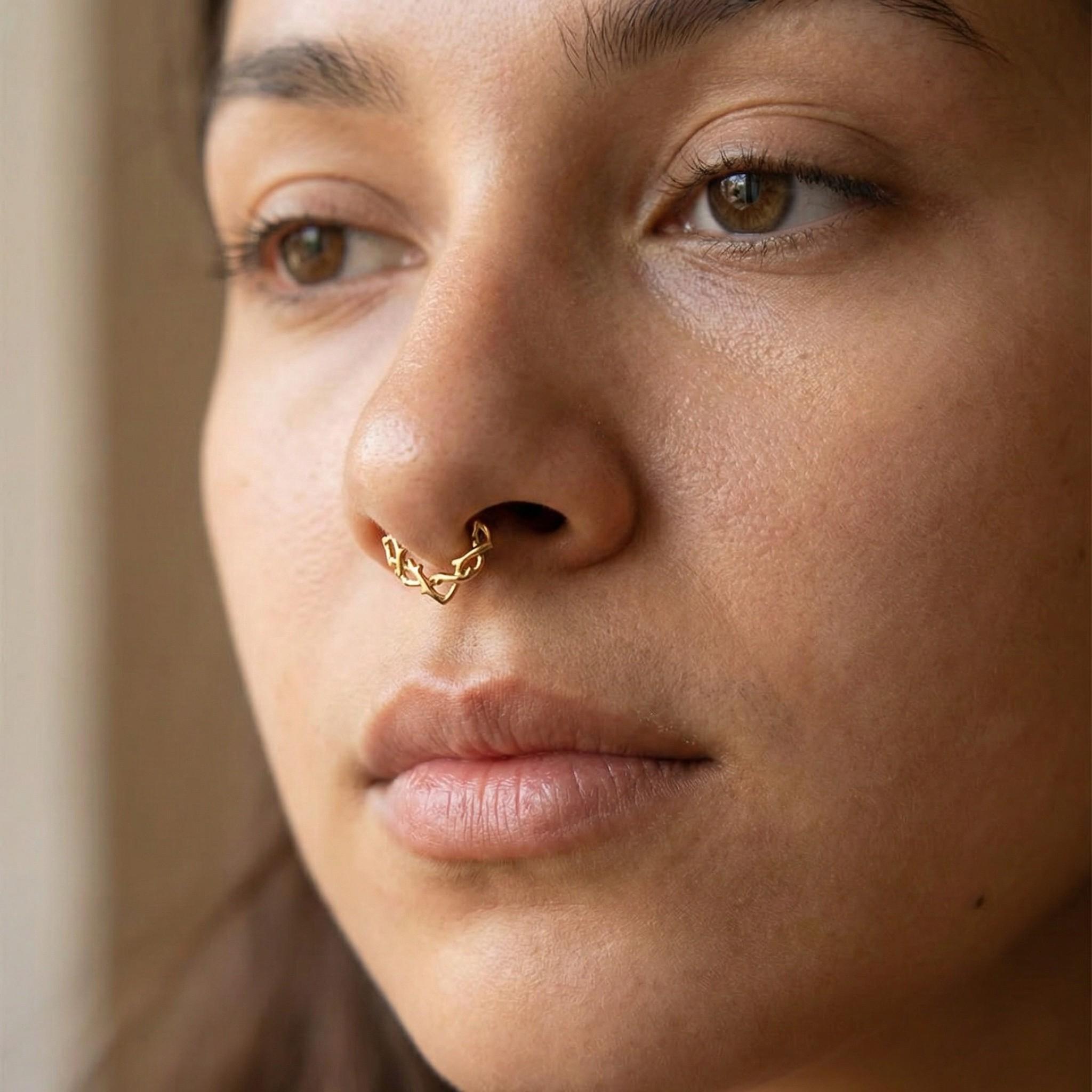 16G Titanium Branch Septum Clicker, Thorn Daith Ring, Nature Inspired Twig Helix Hoop, Hypoallergenic Gothic Cartilage Piercing