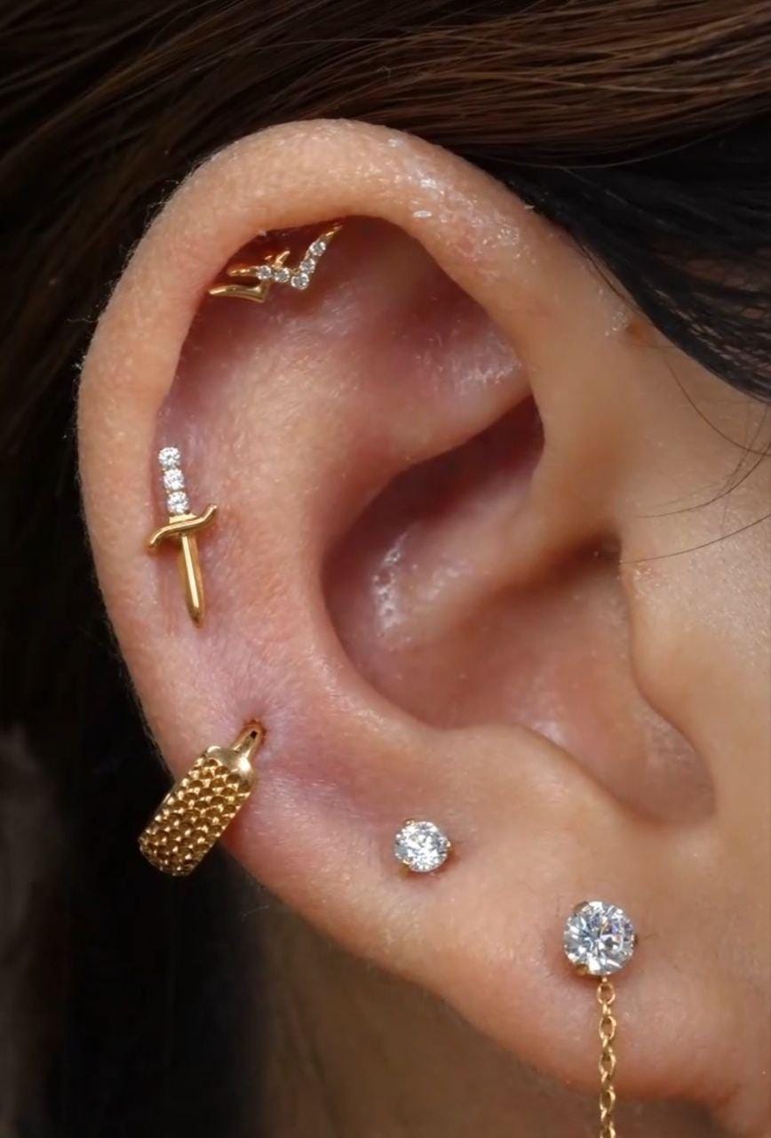 16G Titanium Sword Stud, CZ Dagger Flat Back Earring, Tiny Poniard Helix Tragus Conch Piercing, Edgy Weapon Jewelry, Lip Labret