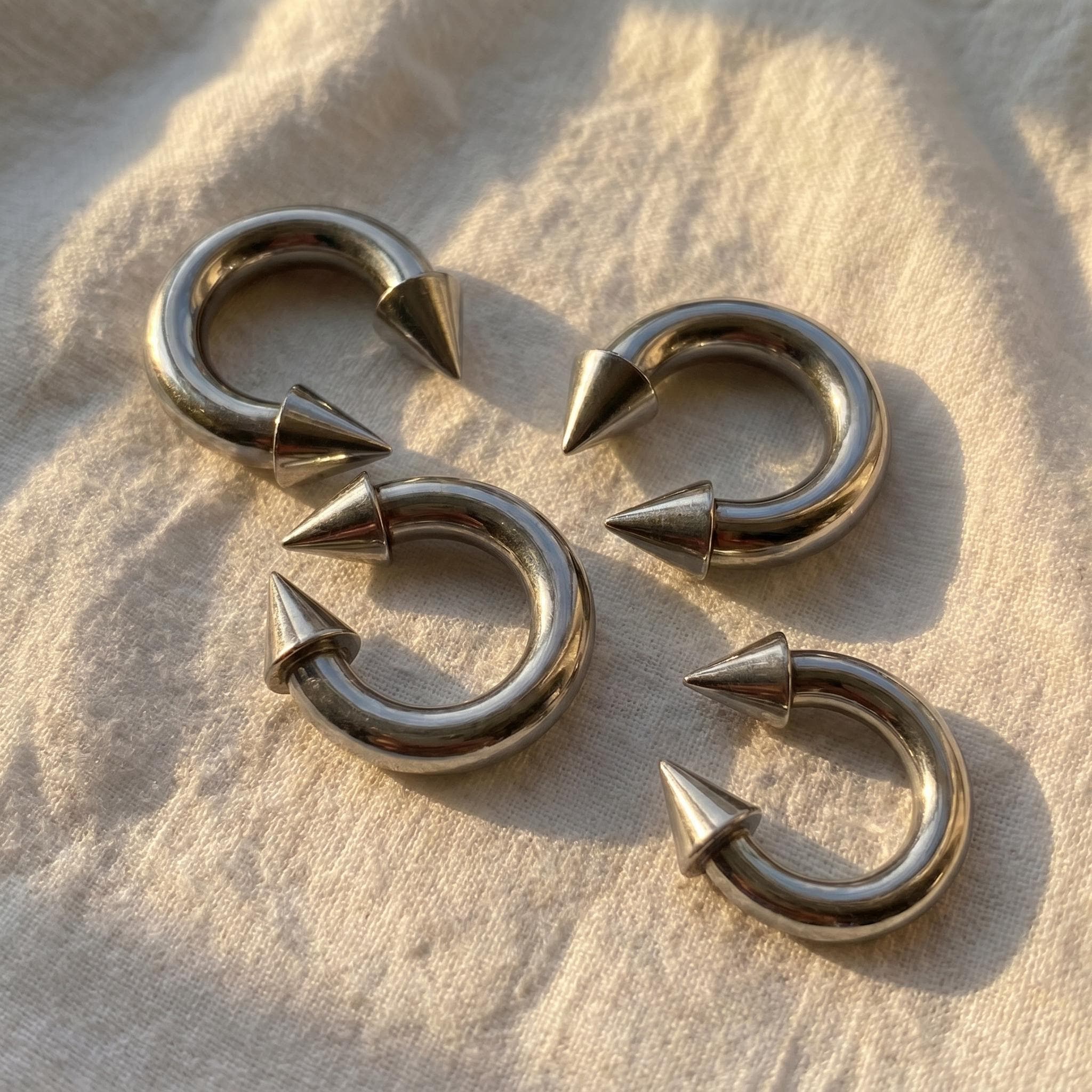 Thick Spike Horseshoe Septum Ring – Surgical Steel Circular Barbell