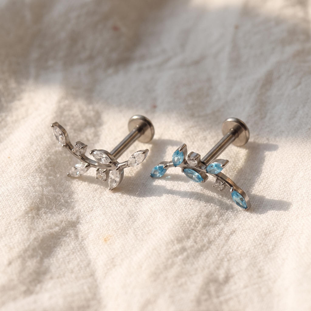 CZ Leaf Labret Stud – Titanium Botanical Cartilage & Helix Earring