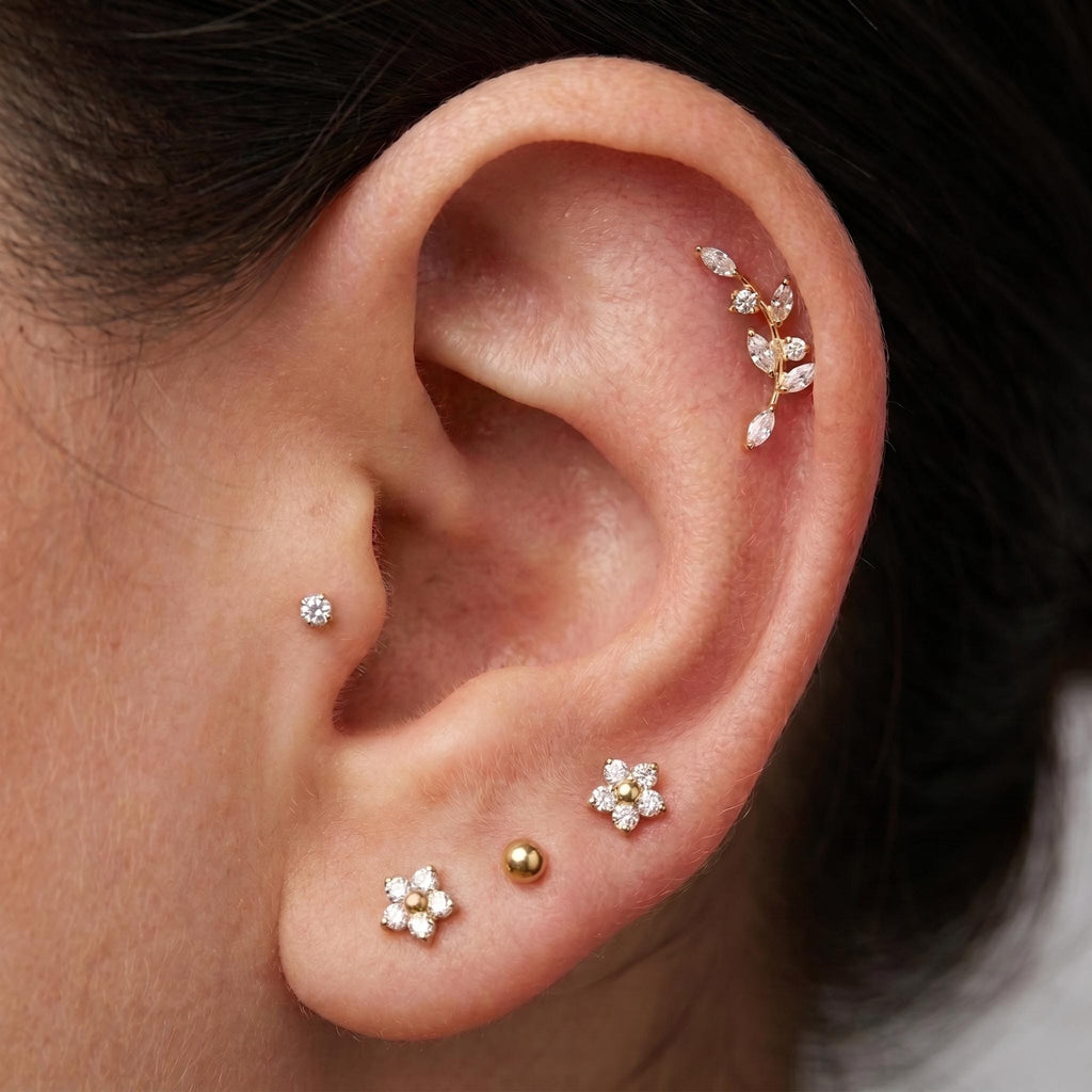 CZ Leaf Labret Stud – Titanium Botanical Cartilage & Helix Earring