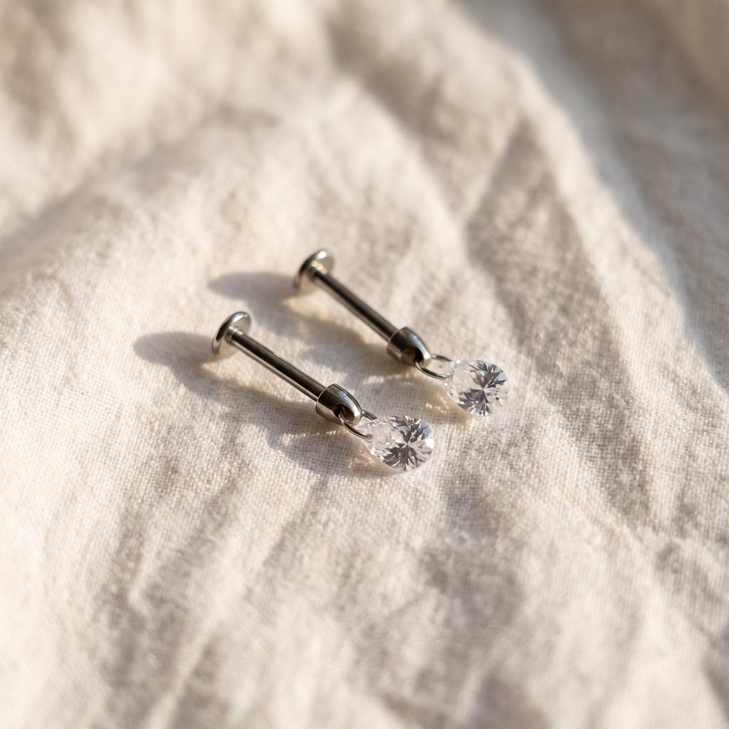 Floating Pear Dangle Stud – Titanium Waterdrop CZ Cartilage Earring